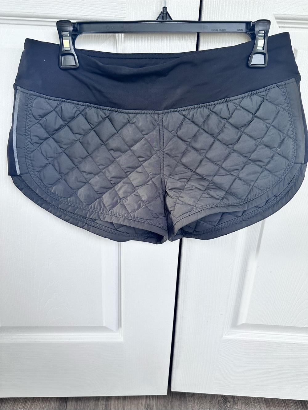 Lululemon Quilted Black Women's Active Shorts